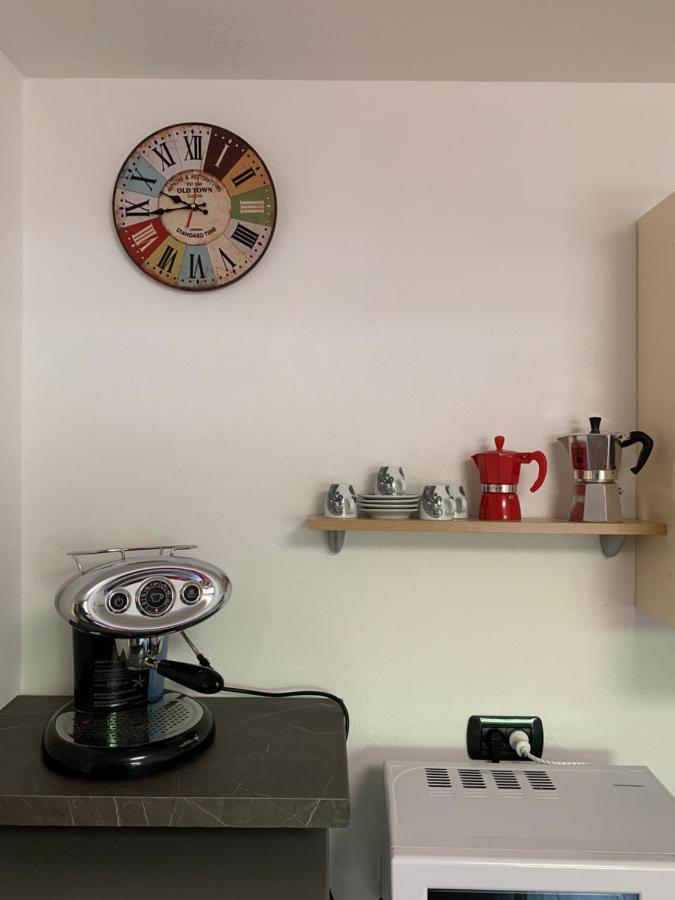 Casa Vacanze Anais Нус Екстериор снимка